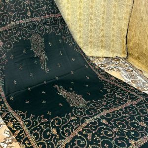 Kashmiri Handmade Emdroided Bouti Center Fish Shawl